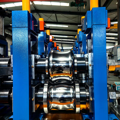 Macchina per la produzione di tubi in acciaio con spessore della parete di 4-12 mm