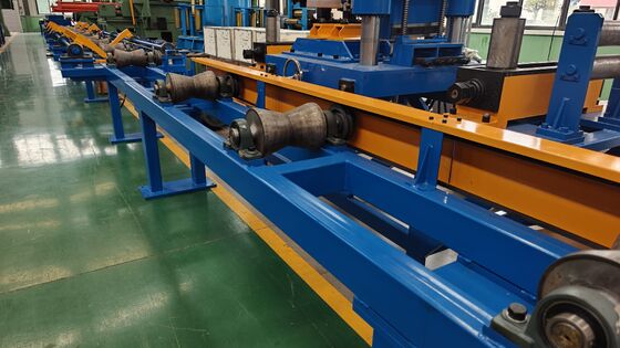 Macchina automatica per saldatura tubi in acciaio al carbonio ad alta produttività controllata da PLC con motore e motore per laminatoio per tubi
